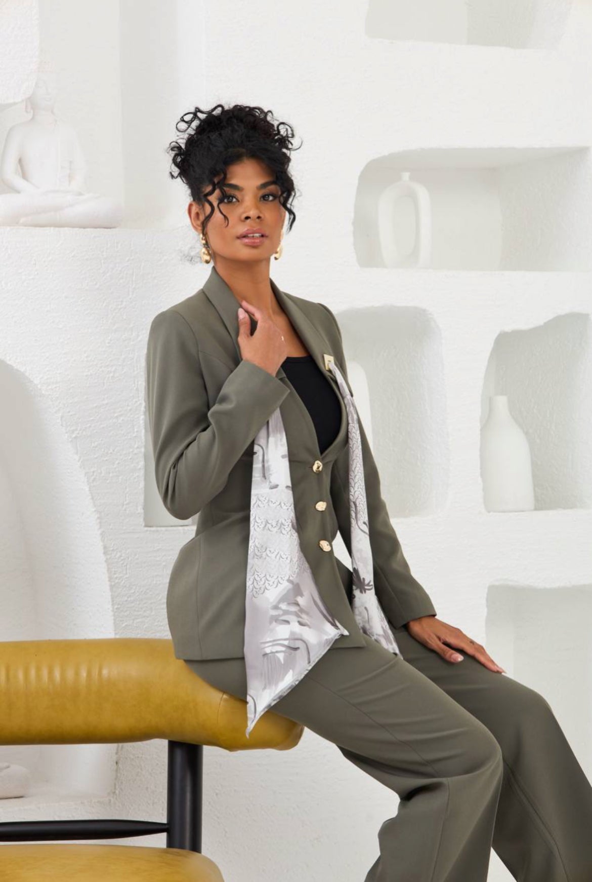 The Power Suit - Olive green